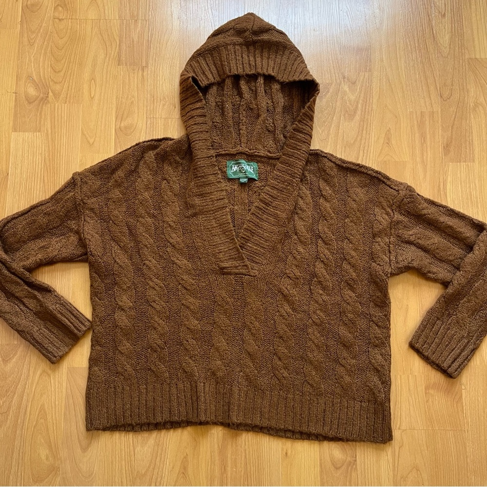 American Eagle Brown cable knit sweater with hood